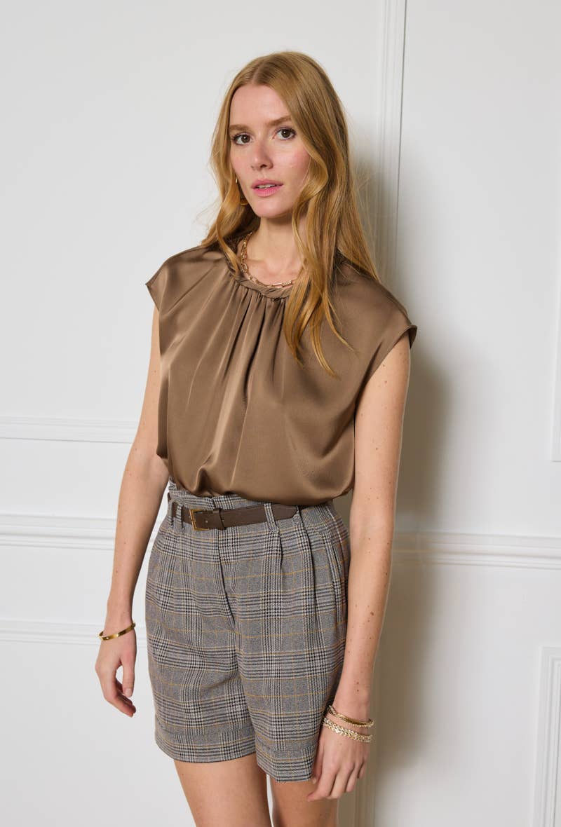 Satin top in Coffee