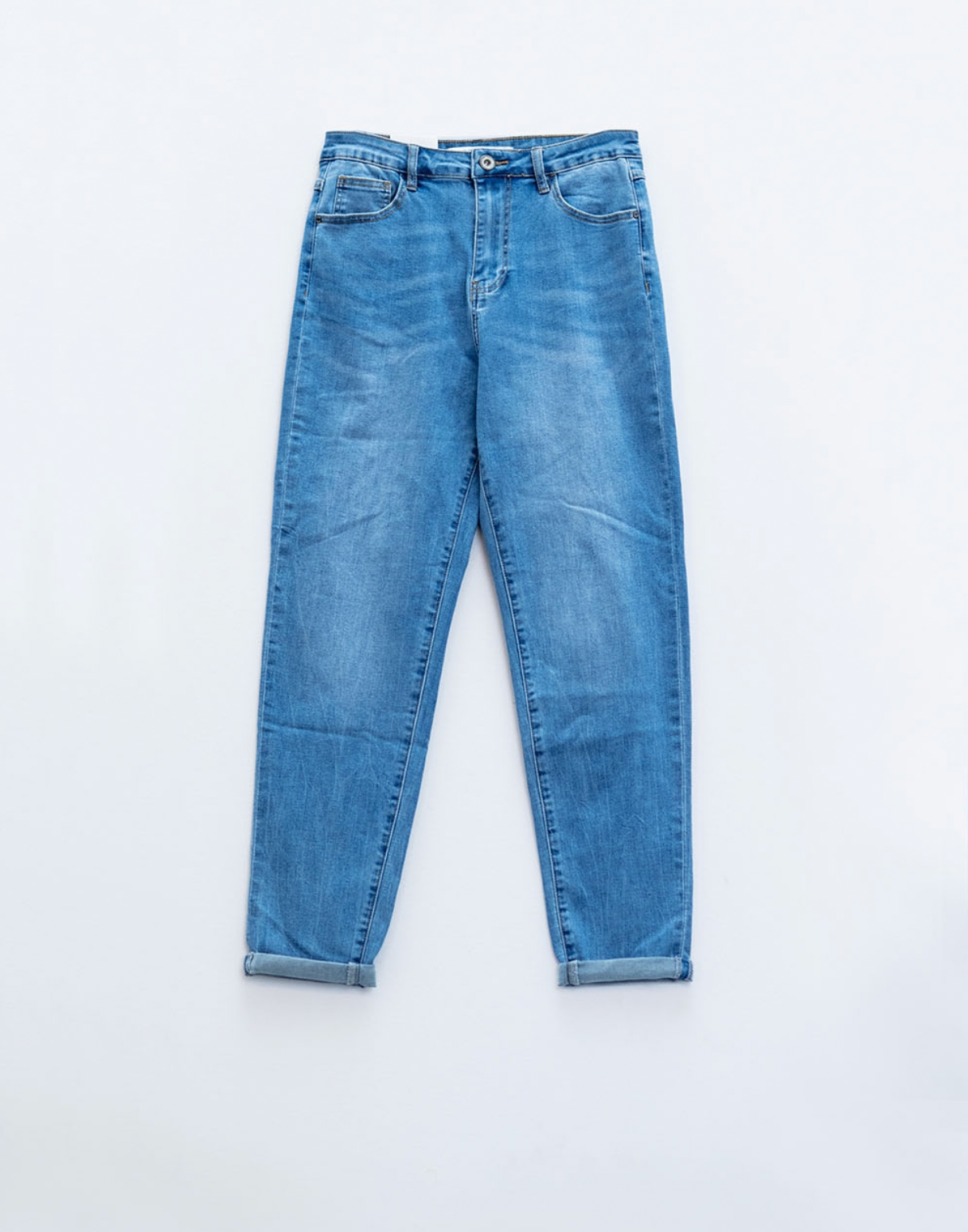 Mom Jeans in Mid Wash Blue