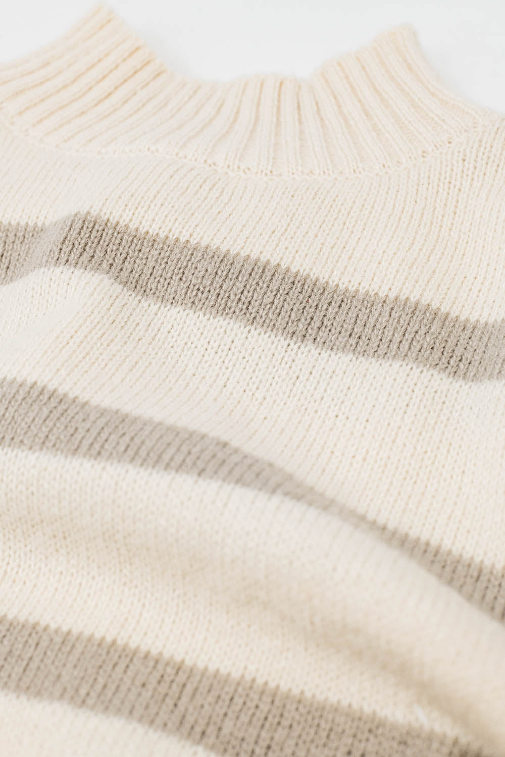 Sweater in Beige Stripe