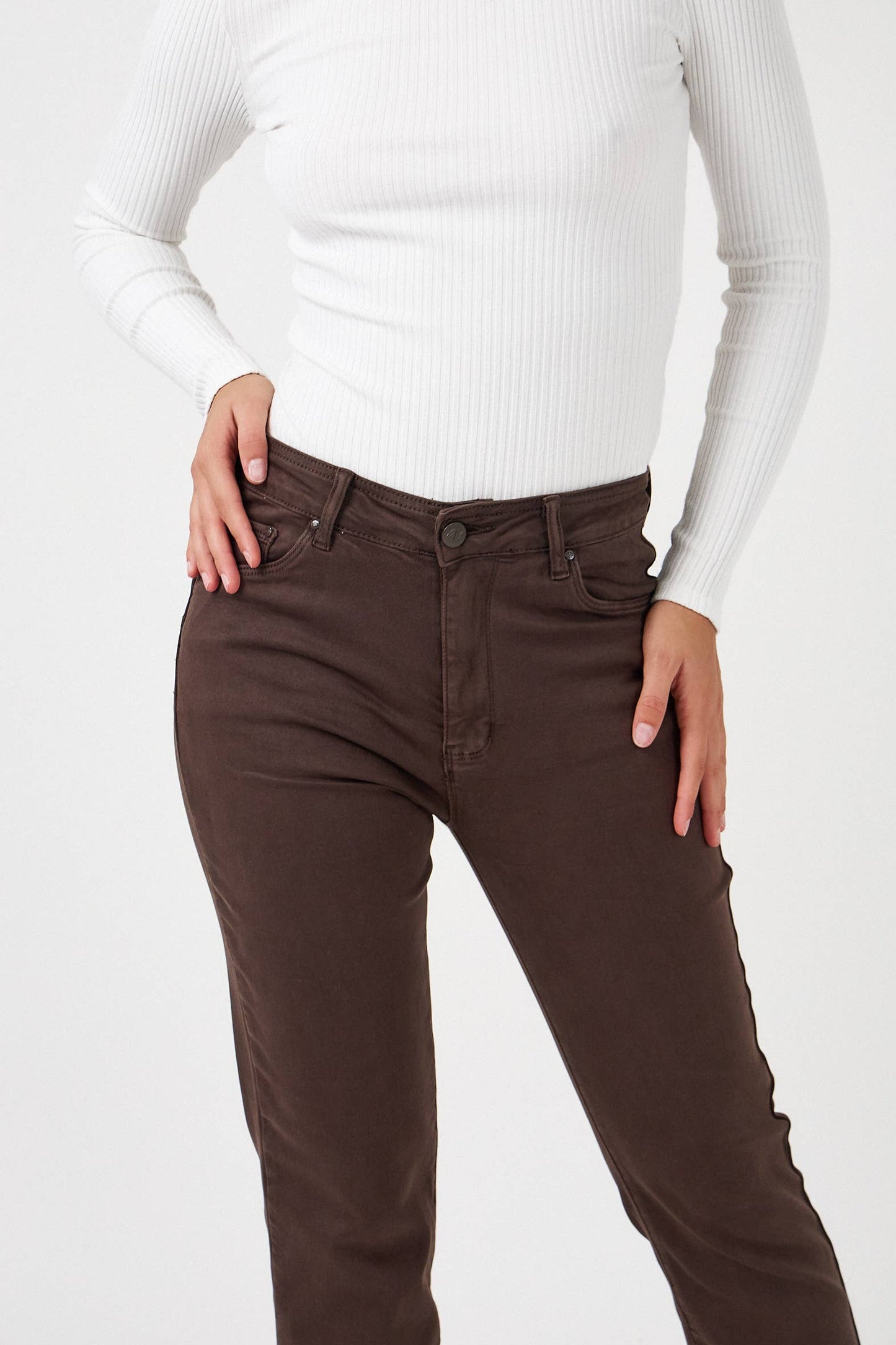 Elia Straight Jeans - Ana & Lucy: Dark brown