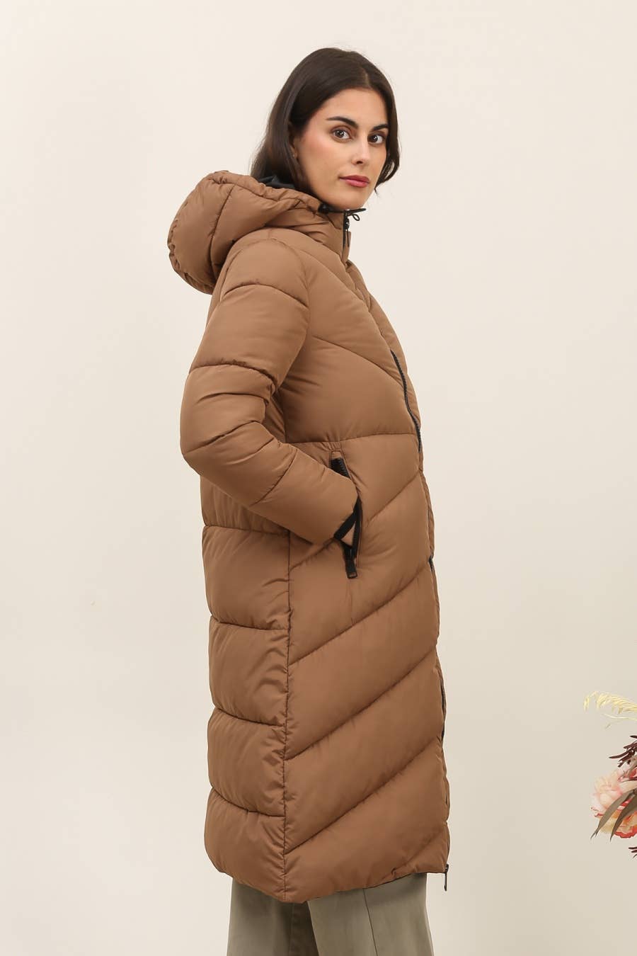 Mid-length down jacket with hood in Camel