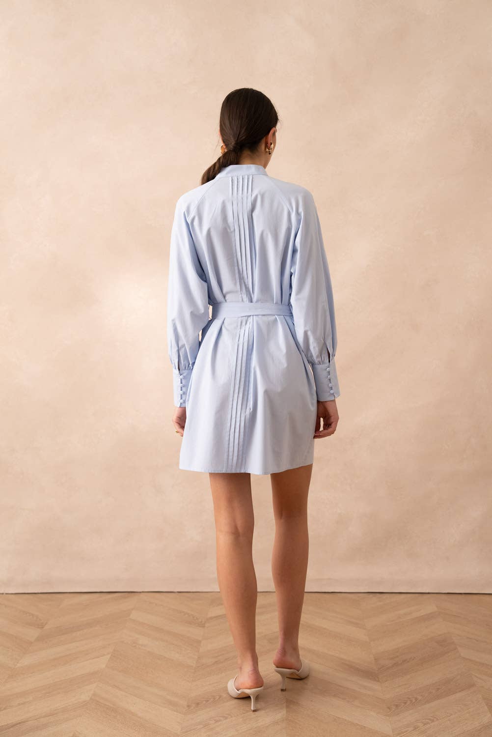 Cotton shirt dress with tie belt: Sky Blue