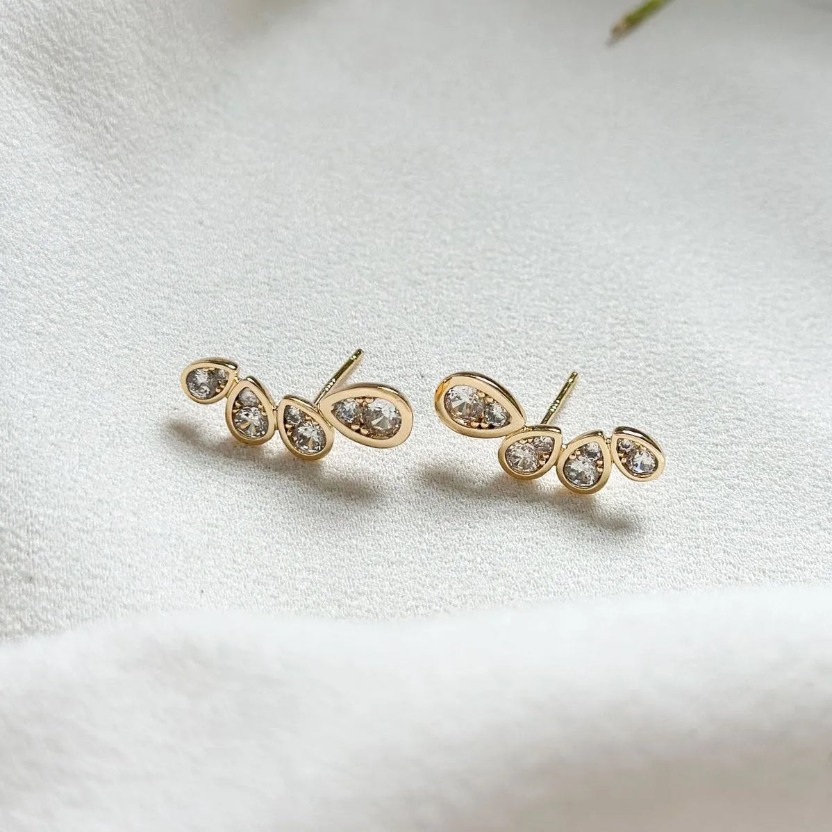 18k Gold Teardrop Climber Stud Earrings