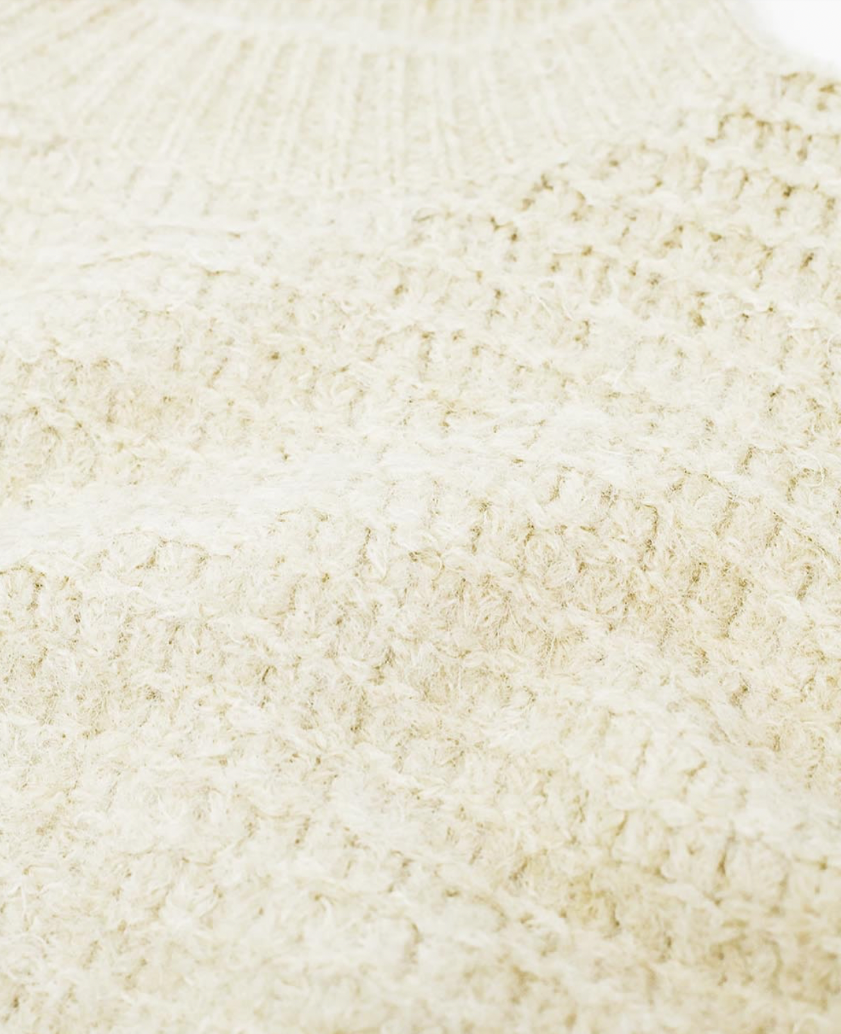 Beige Knit Sweater with balloon Sleeves