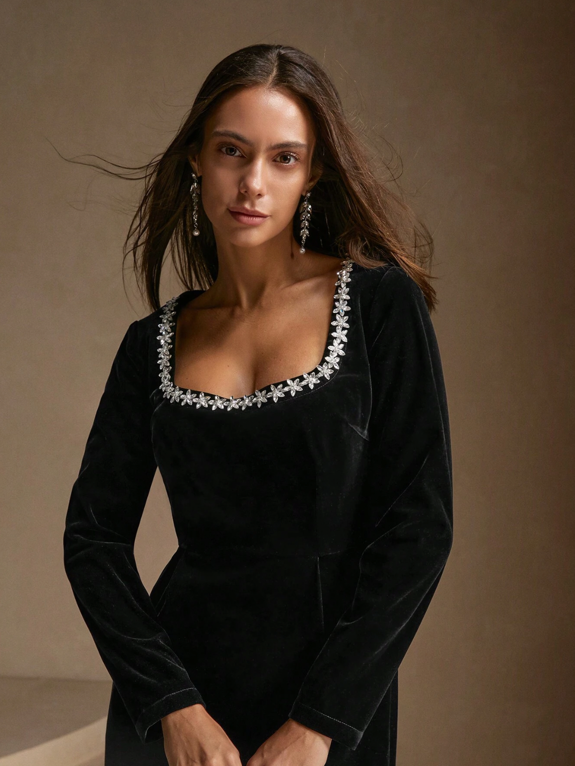 Velvet Mini dress in Black