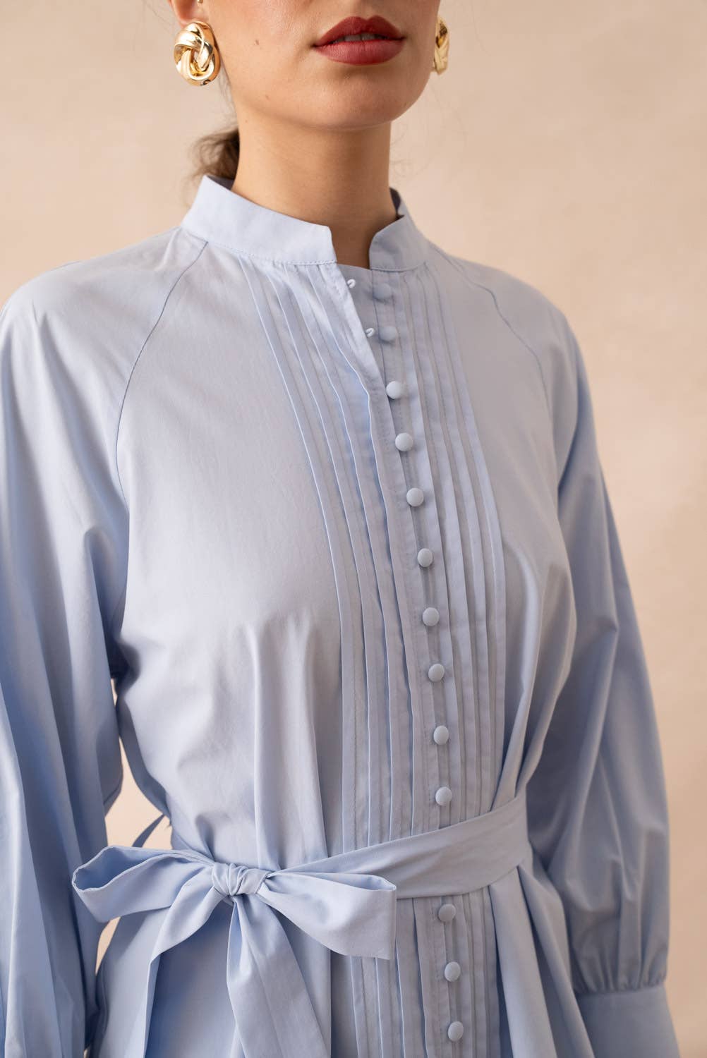 Cotton shirt dress with tie belt: Sky Blue