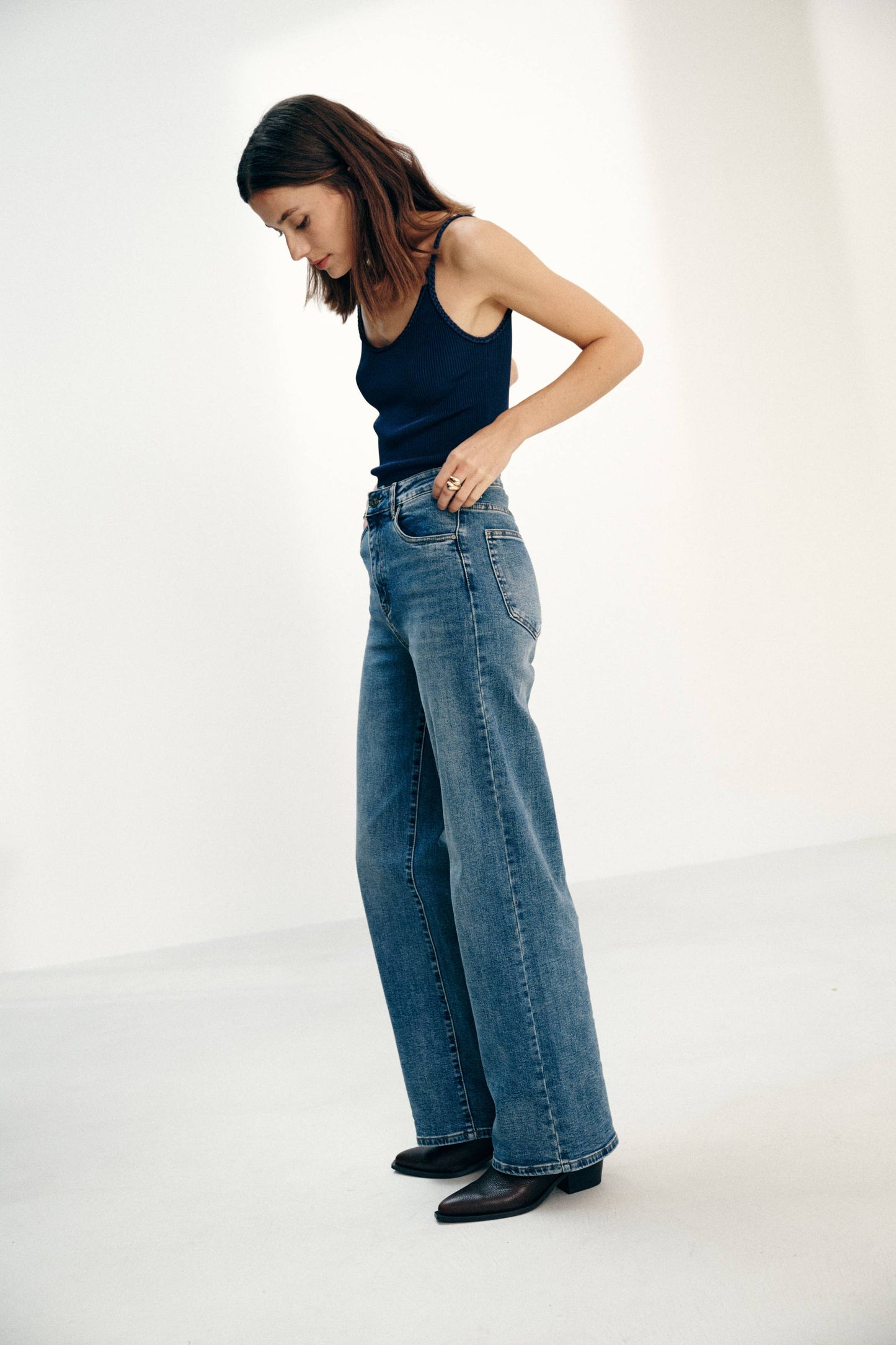 Women's straight relaxed jeans "Émilie" - ANA & LUCY: Denim