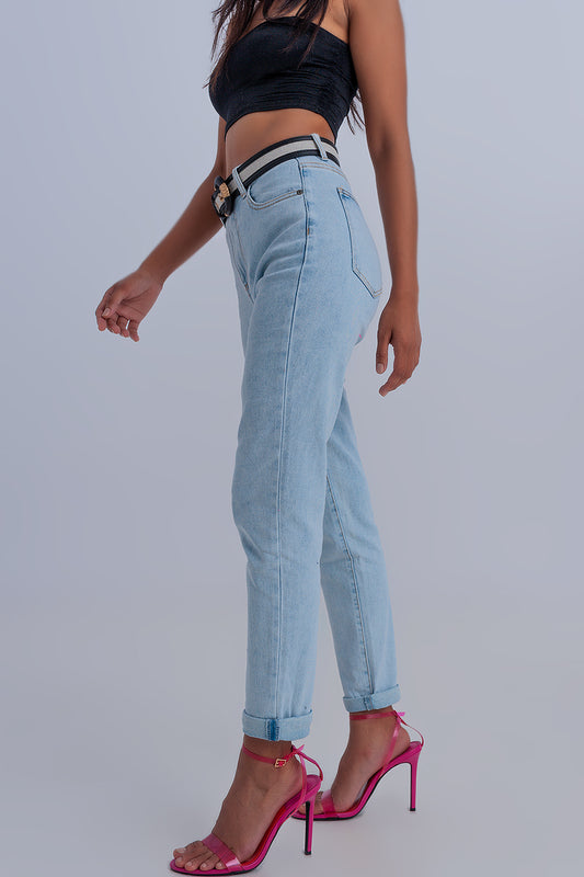 Mom Jeans in Light Blue